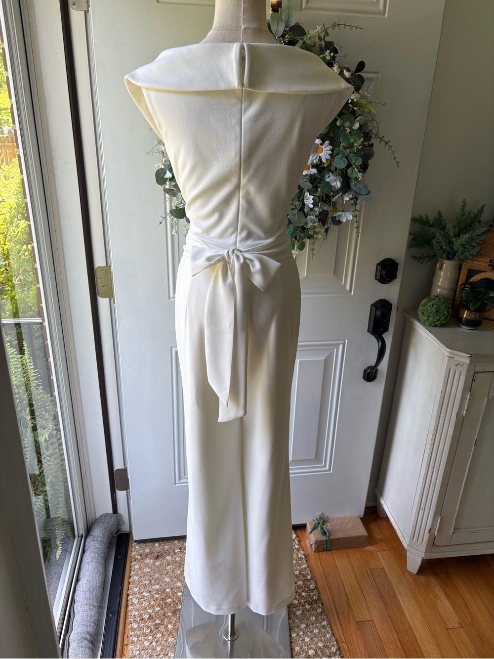 Ralph Lauren Cream V-Neck Wrap Jumpsuit - Picture 2 of 4